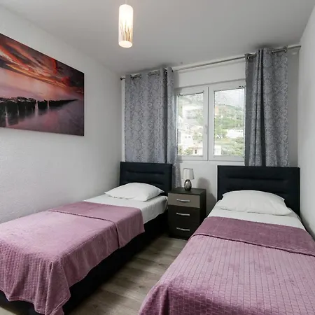 Apartment Mikas