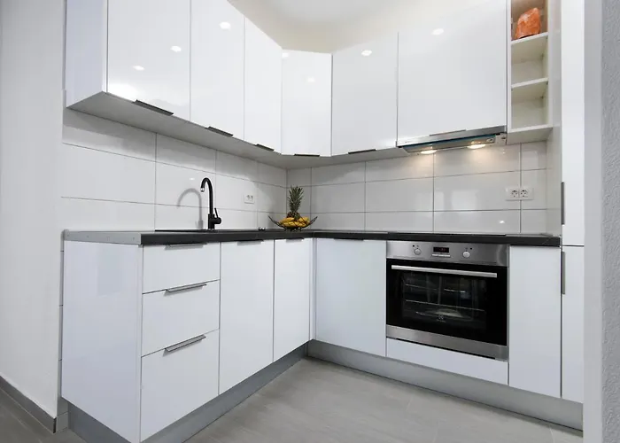 Appartement Mikas *